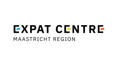 8 3 LOGO EXPAT CENTRE