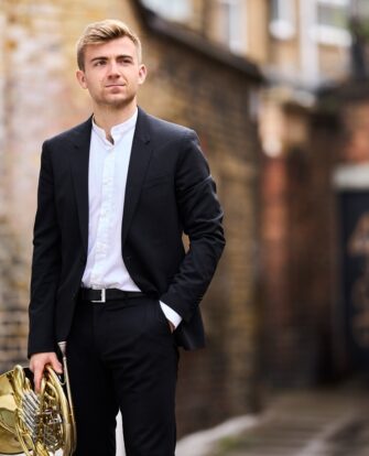 Goldscheider Ben Askonas Holt KIK05102 LR