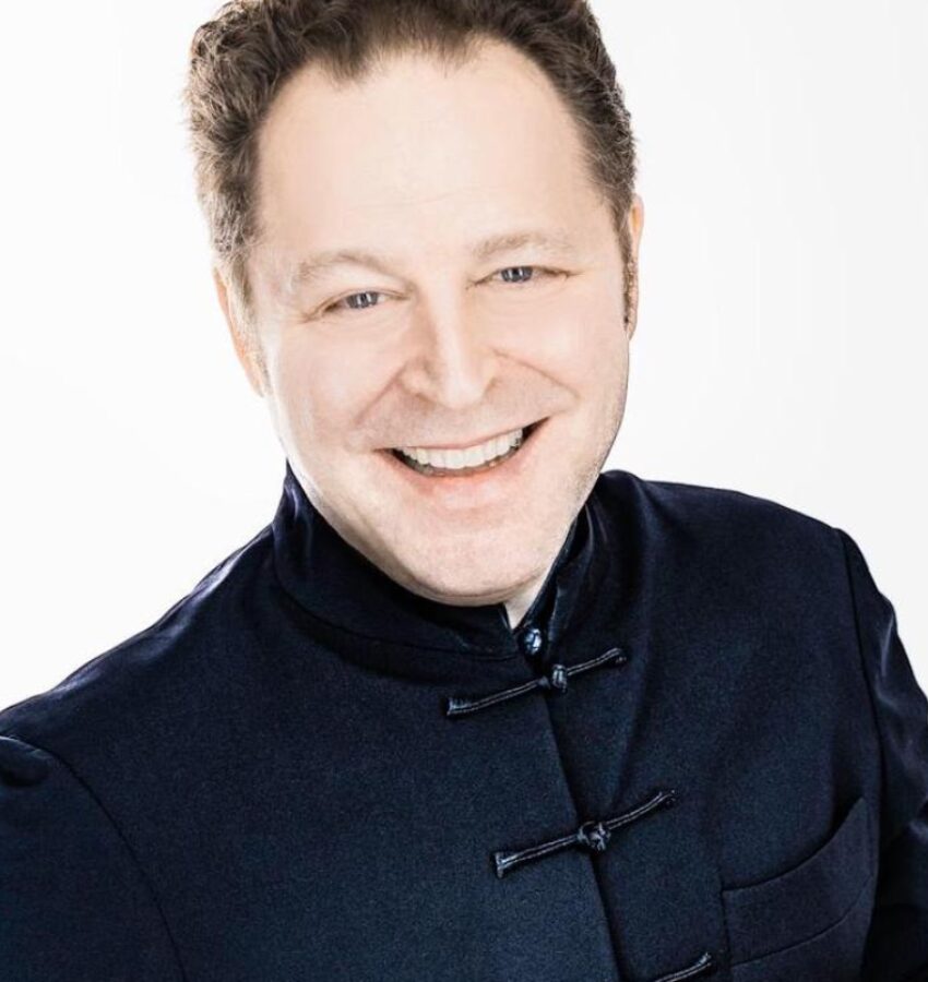 Axelrod John Istvan Kohan