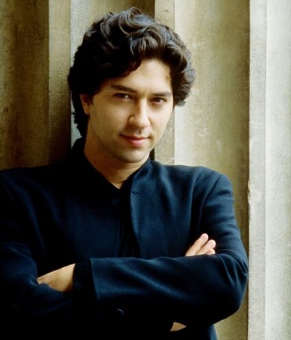 Sergio Tiempo 3 Credit Sussie Ahlburg LR