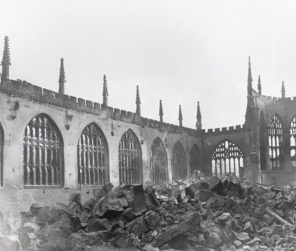 Coventry Cathedral Nov 16 1940 Groot