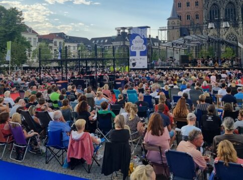 Opera op de Parade Henk van Esch website header